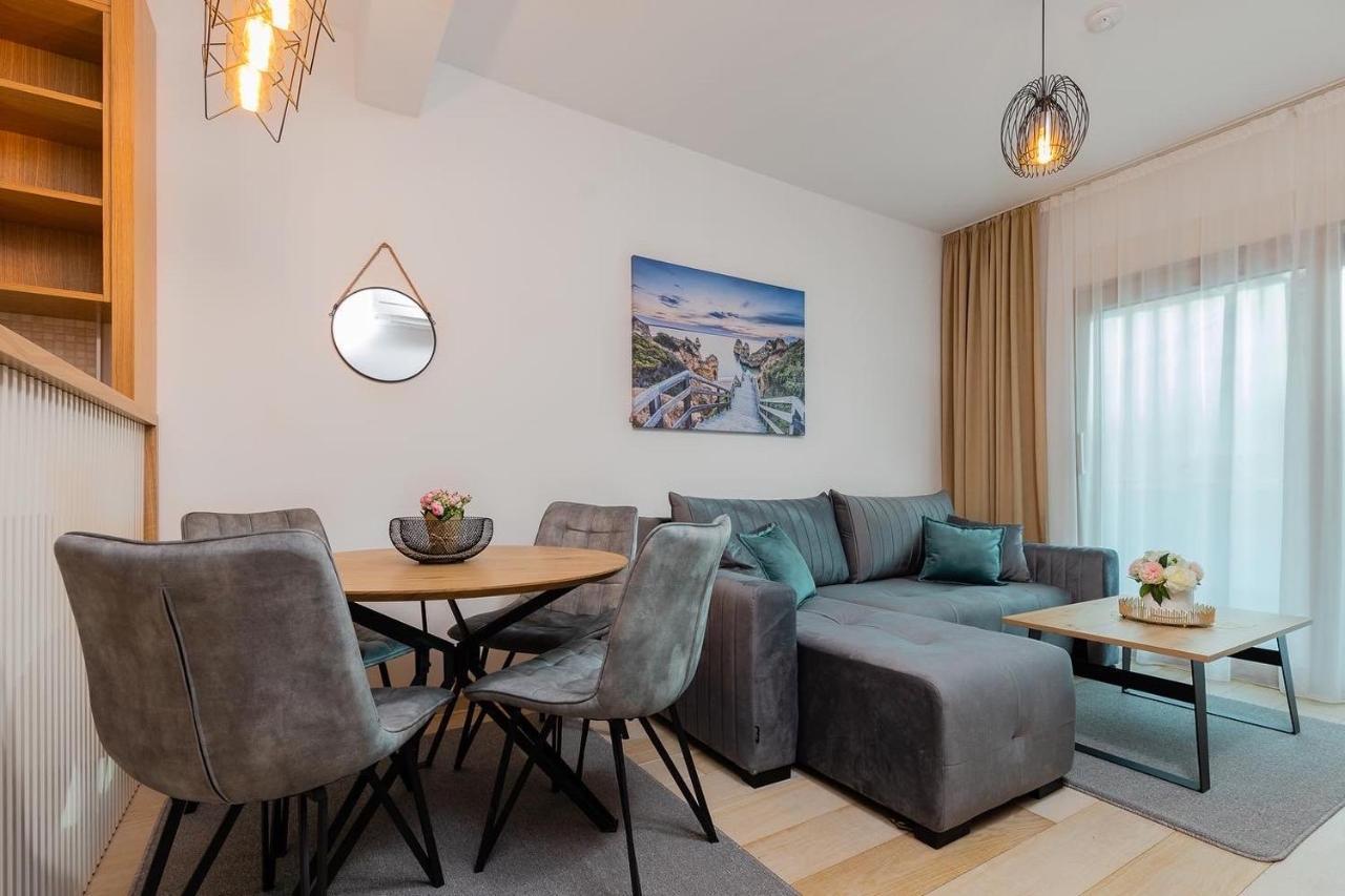 Vujanovic Apartments スヴェティ・ステファン エクステリア 写真